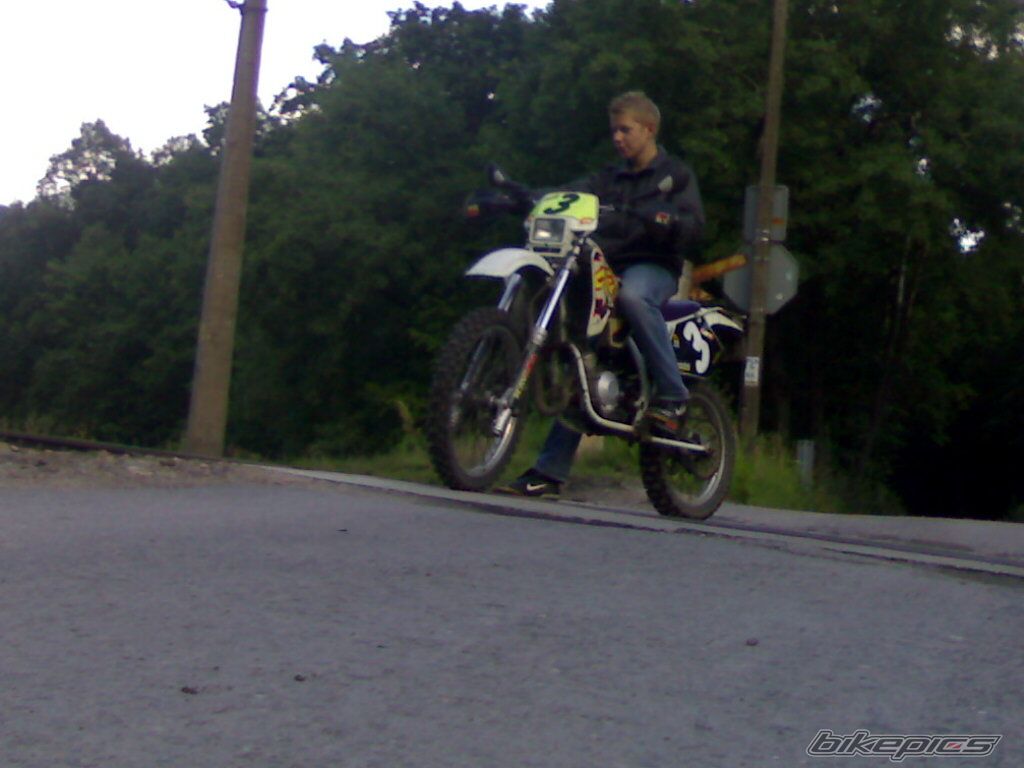 Photo 1867508