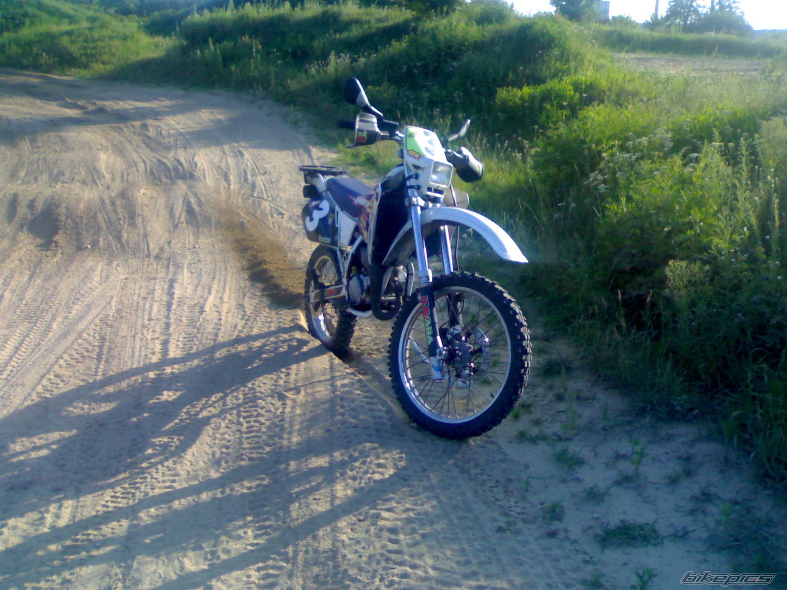 Photo 1867517