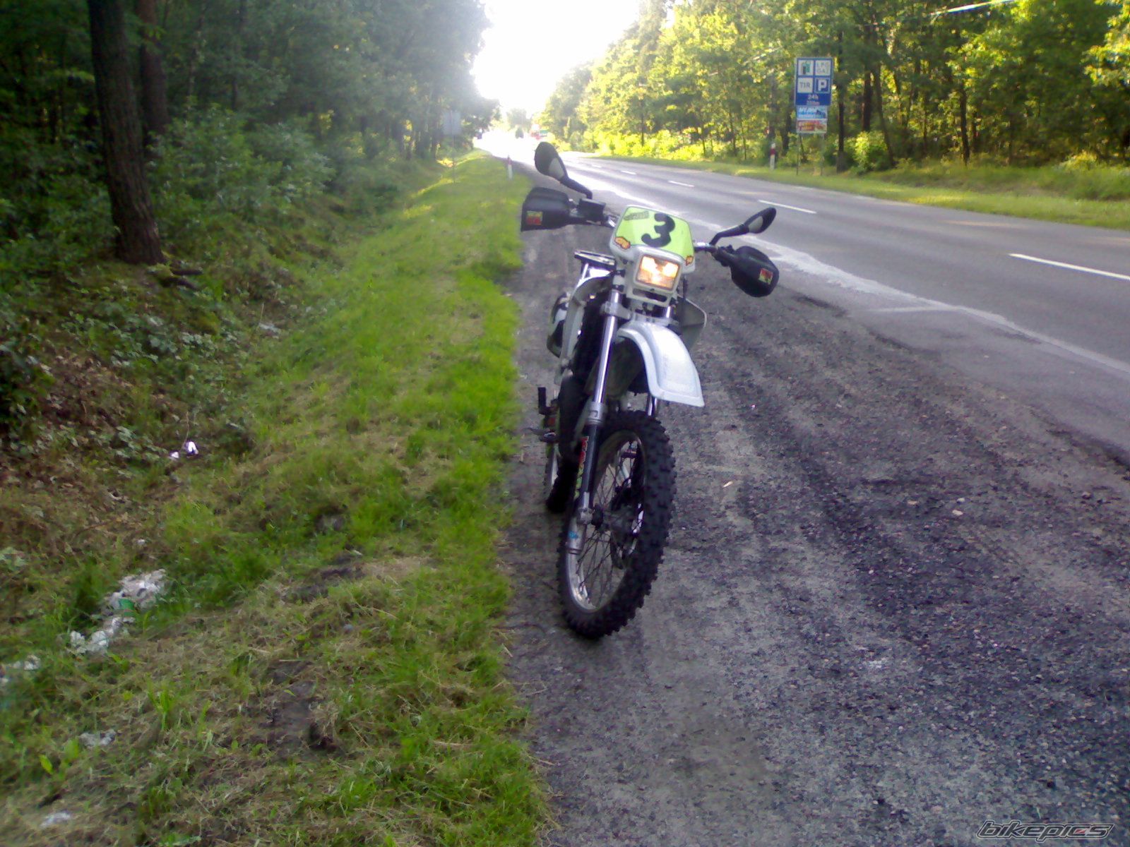Photo 1867544