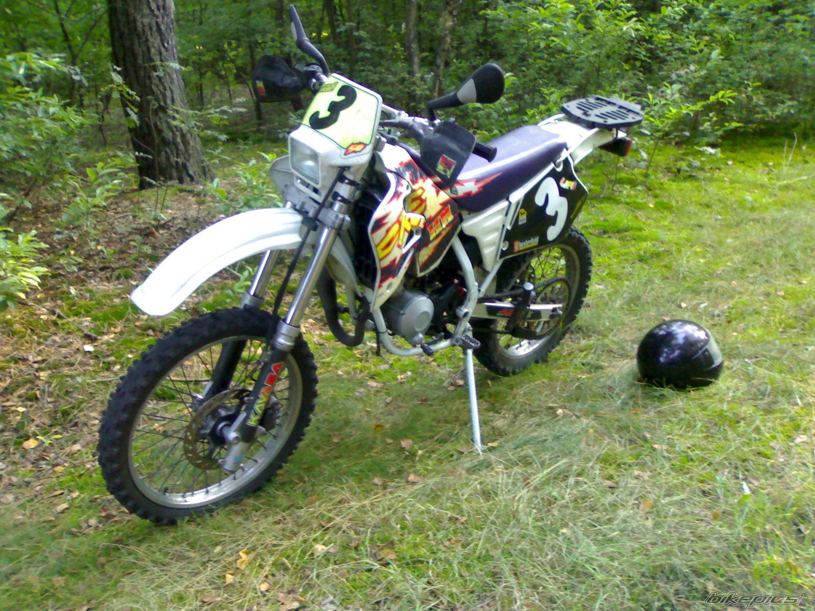 Photo 1867553