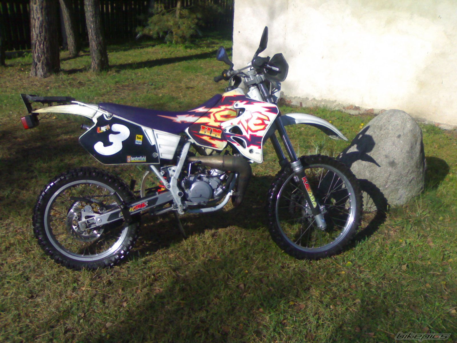 Photo 1867572