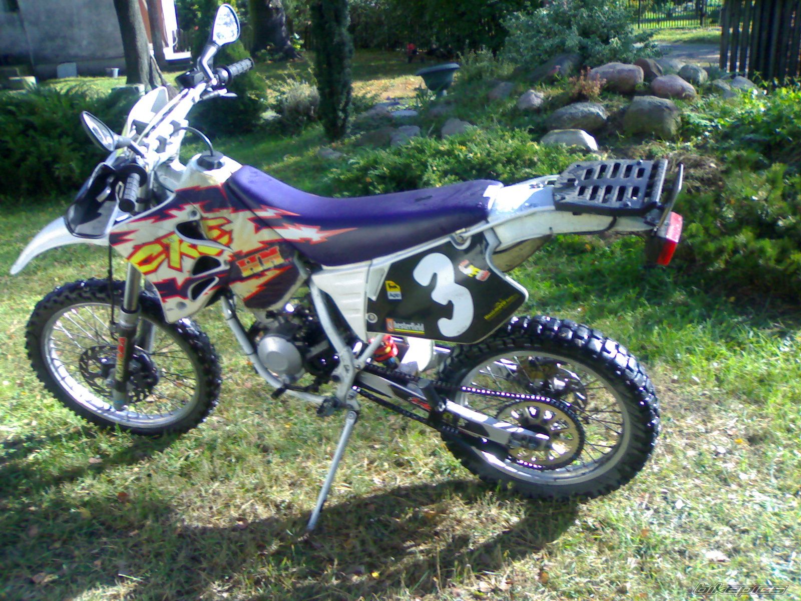 Photo 1867578
