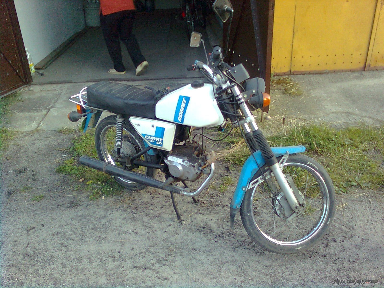 Photo 1867912