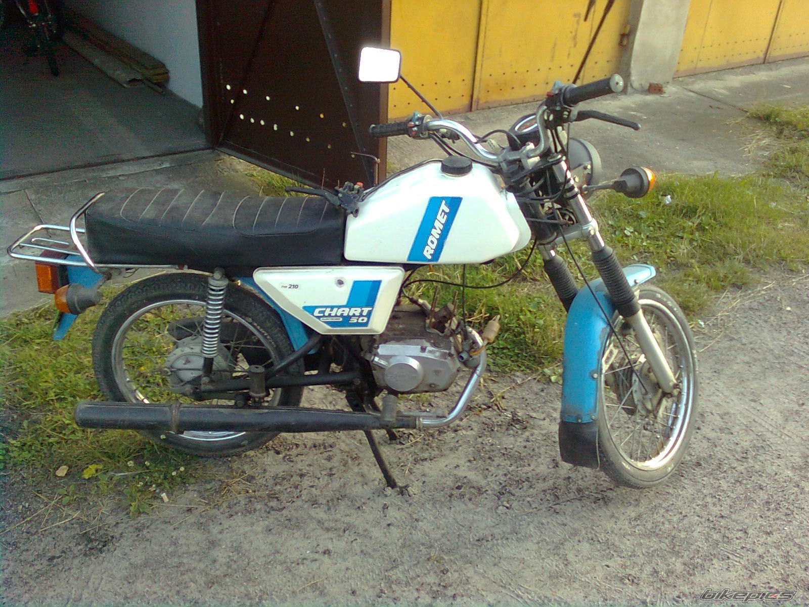 Photo 1867913