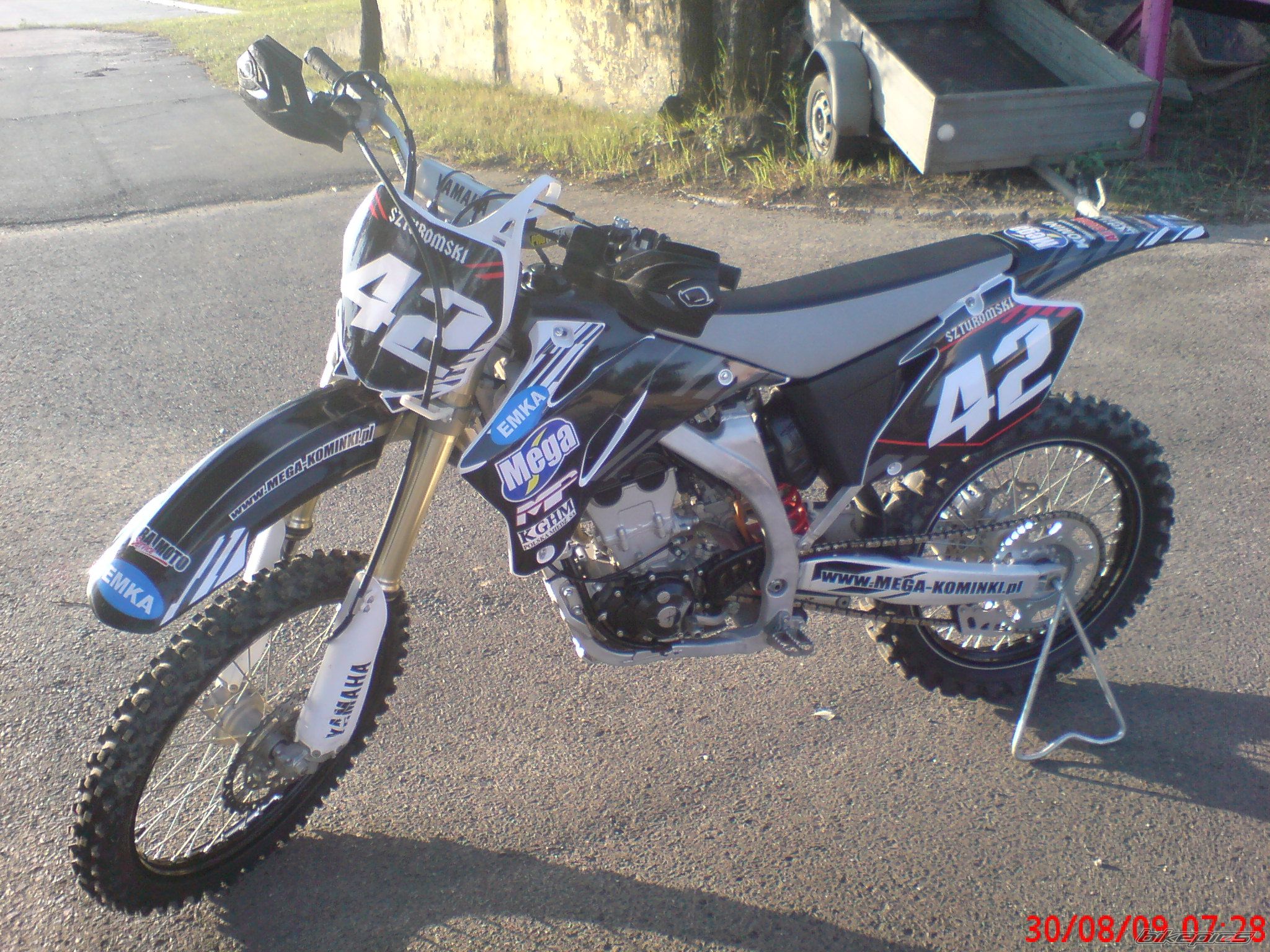 Photo 1867918