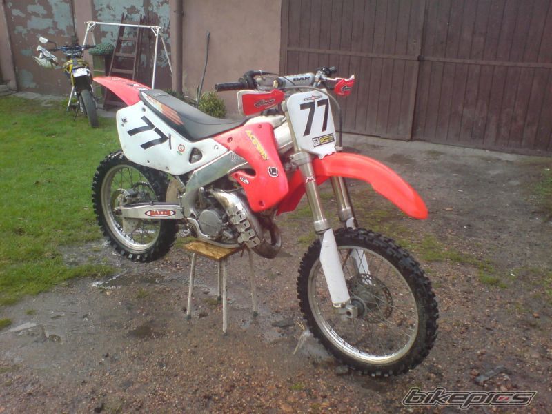 Photo 1867919