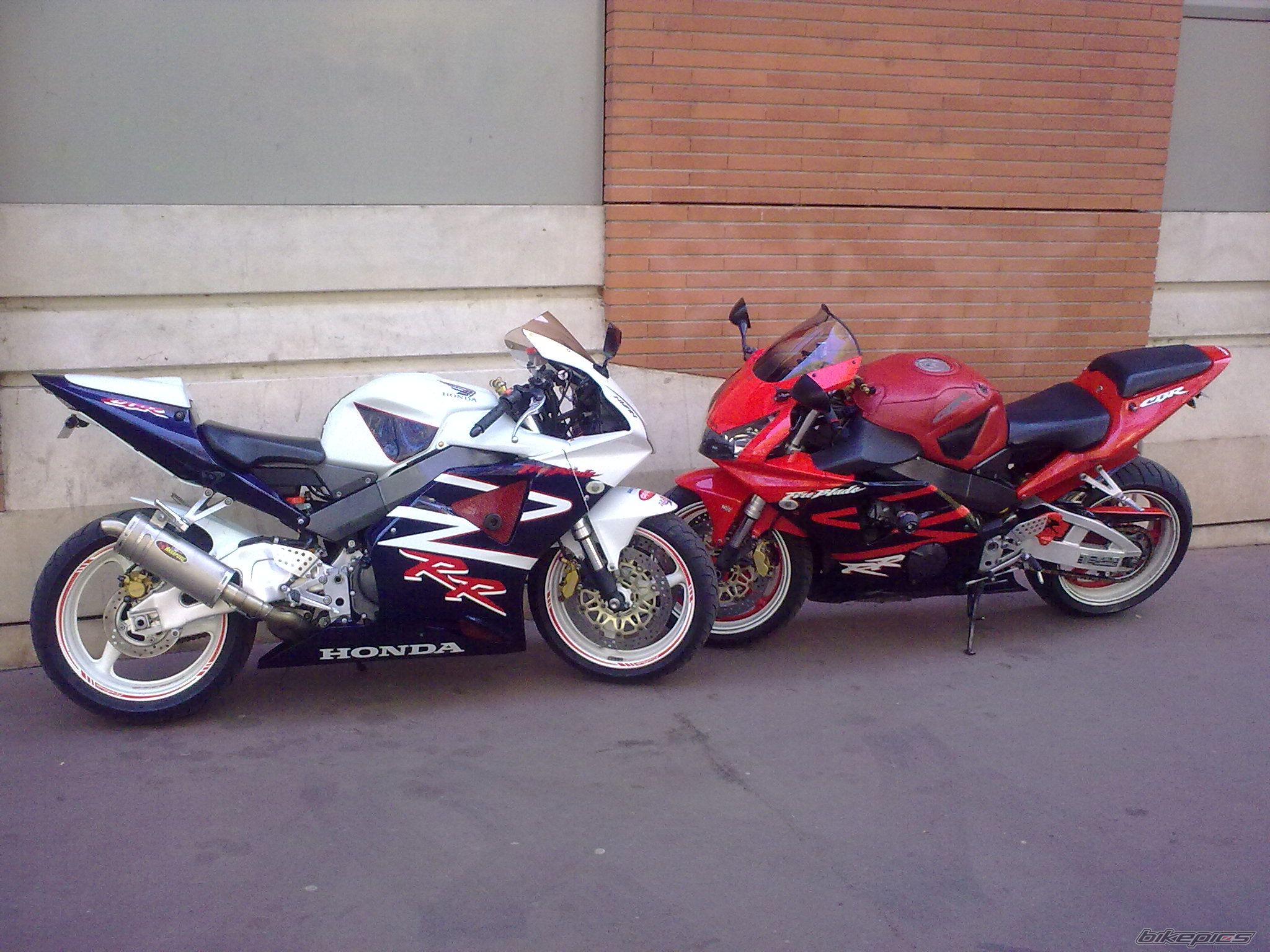 Photo 1867934