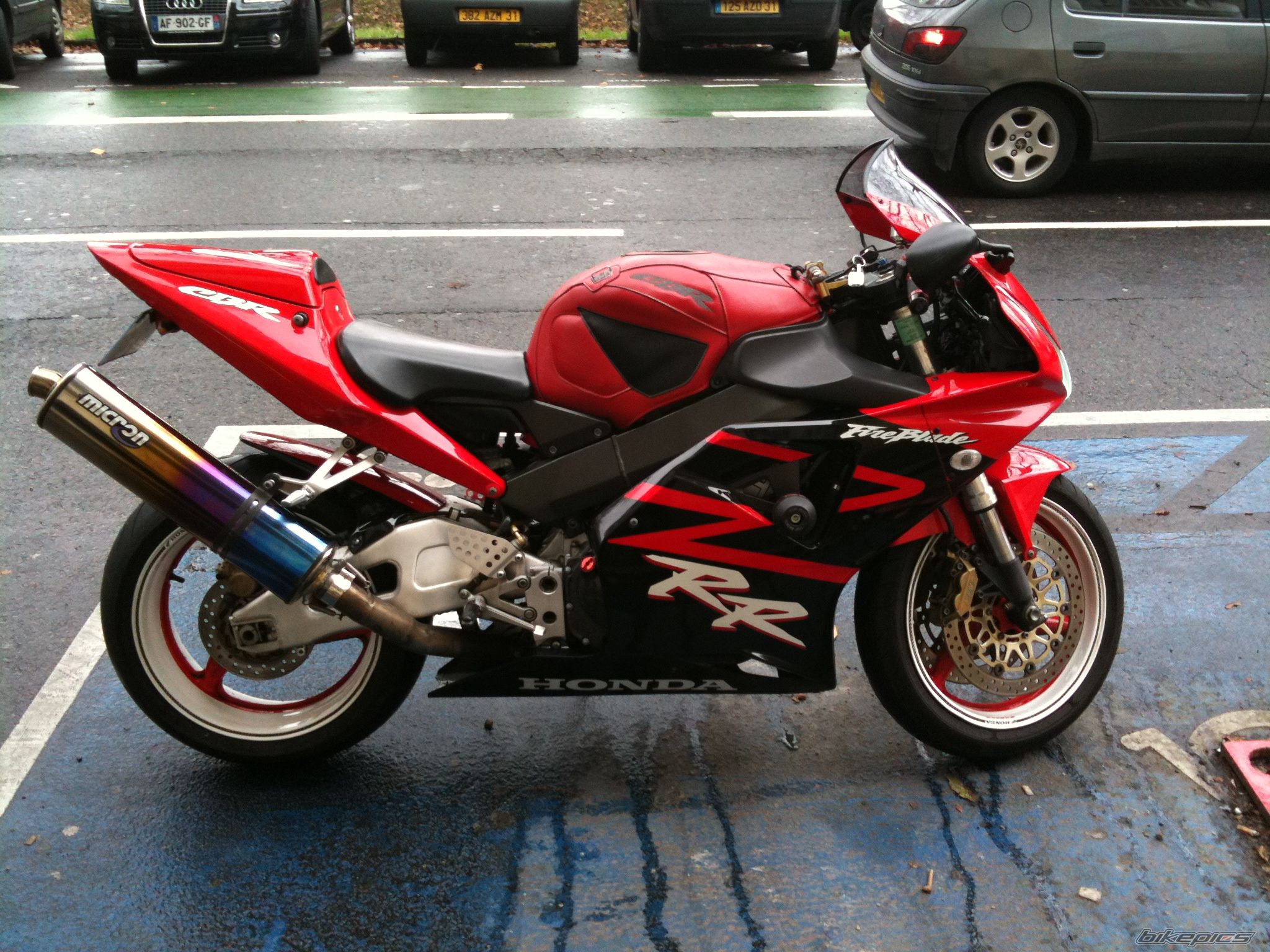 Photo 1867935