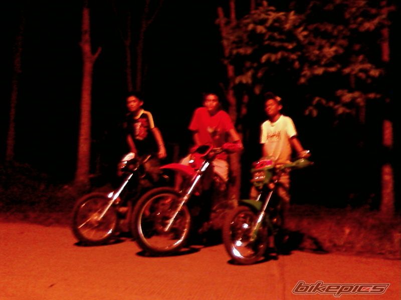 Photo 1868099
