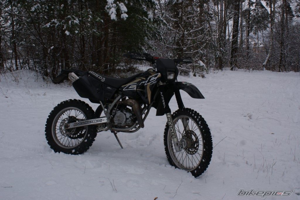Photo 1868236