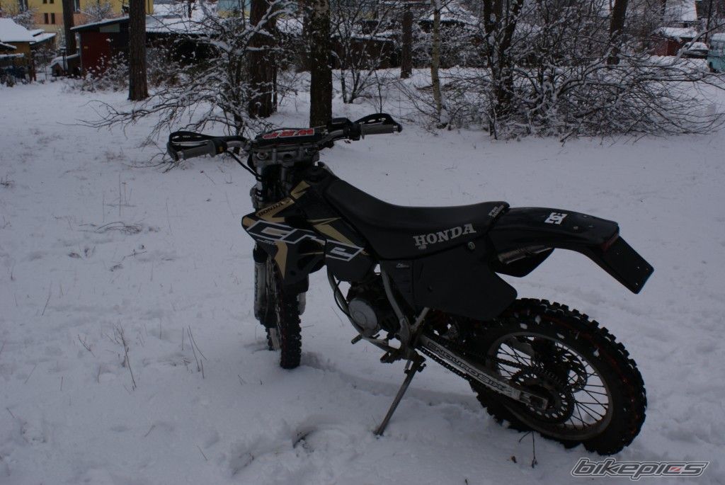 Photo 1868237