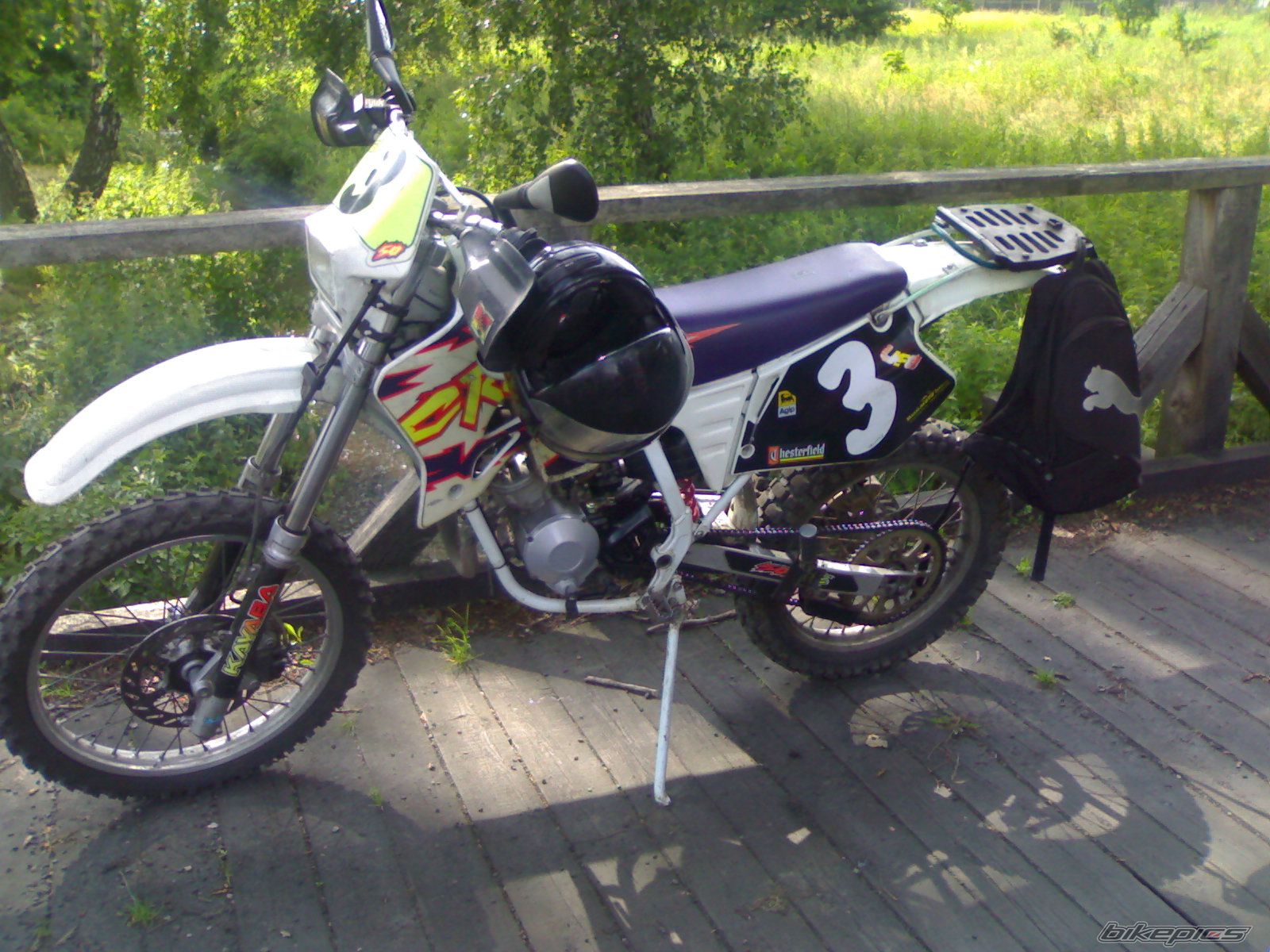 Photo 1868251