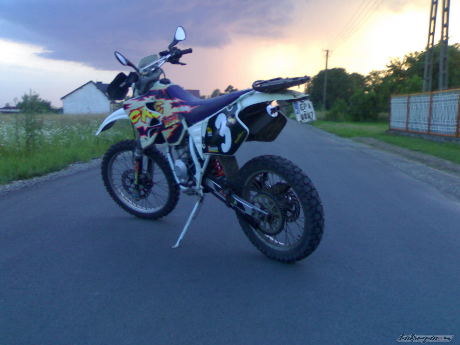 Photo 1868273