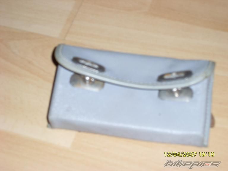 Photo 1868414