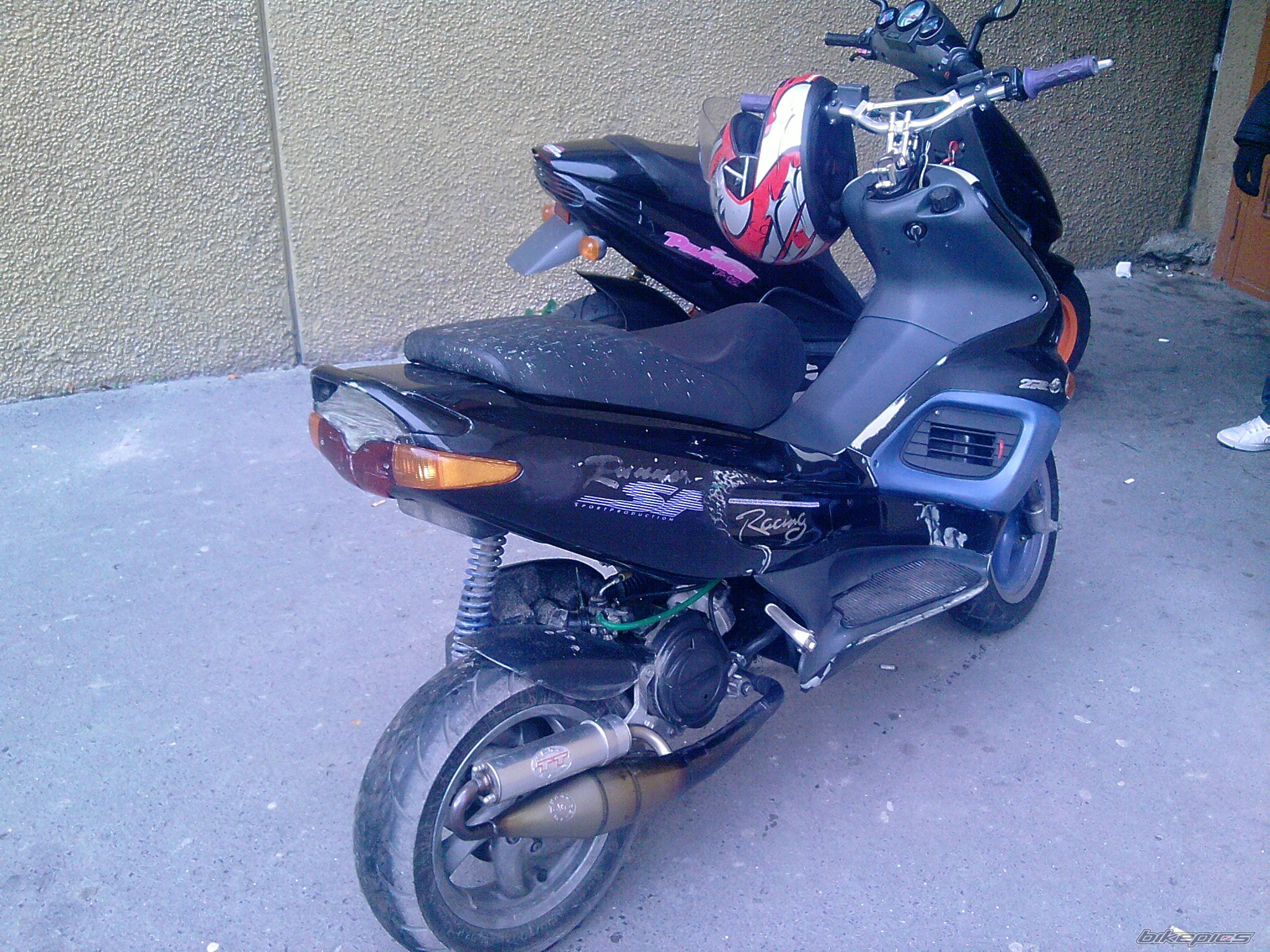 Photo 1868448