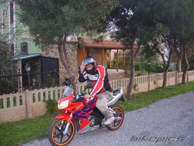Photo 1868731