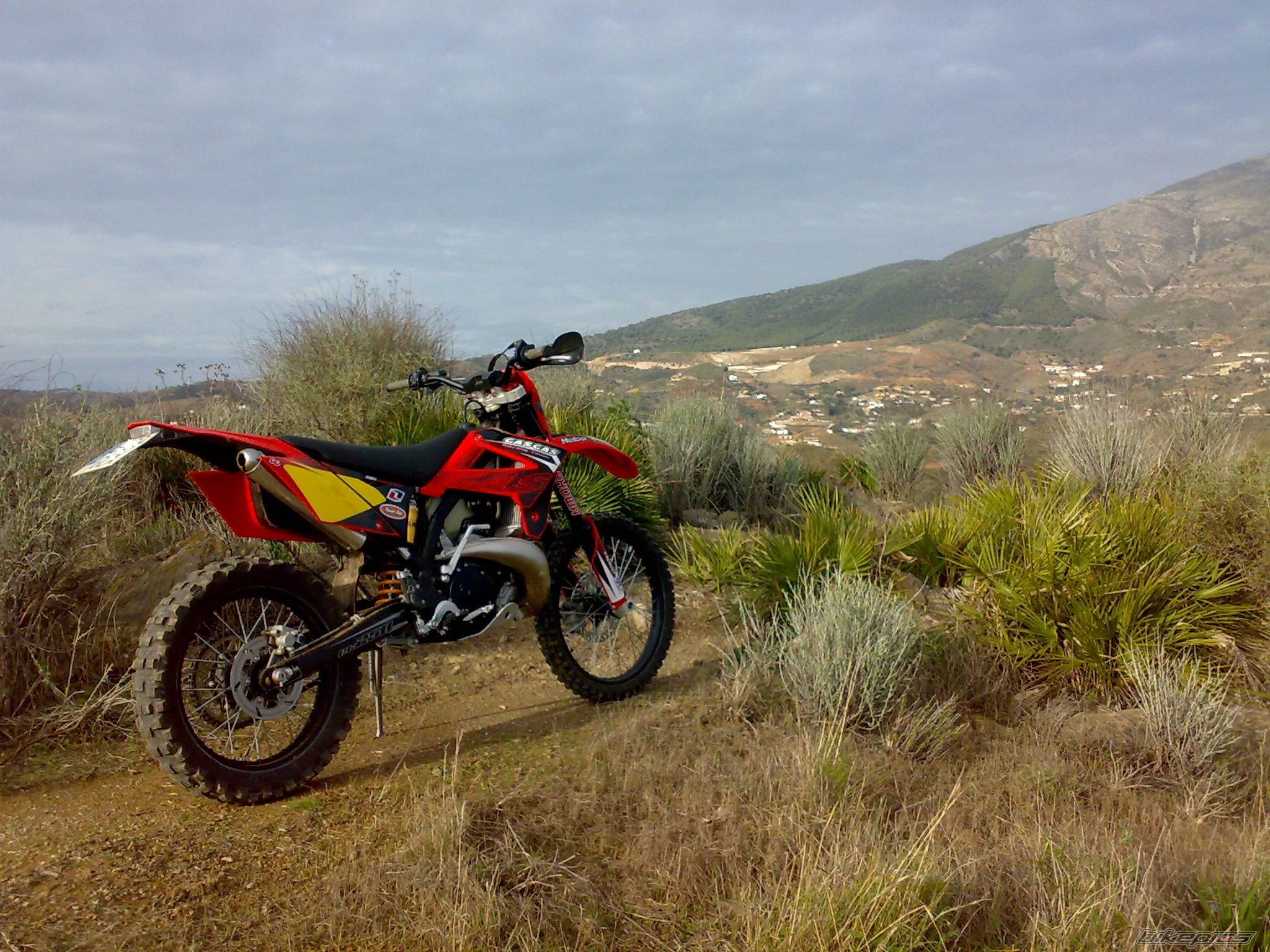 Photo 1868737