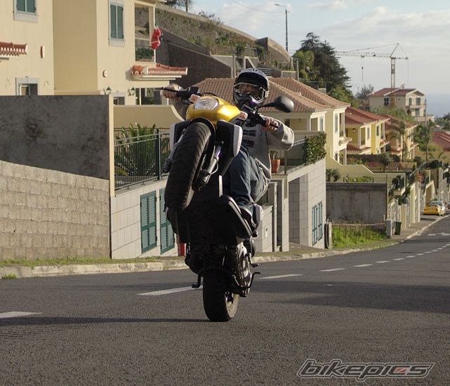 Photo 1868844