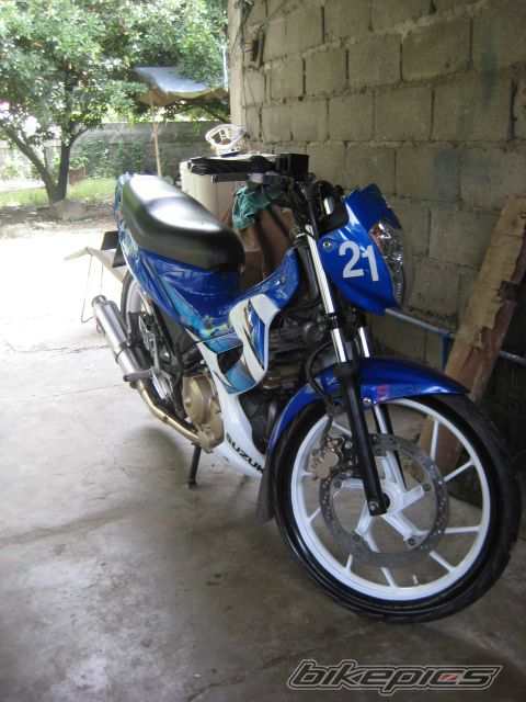 Photo 1868898