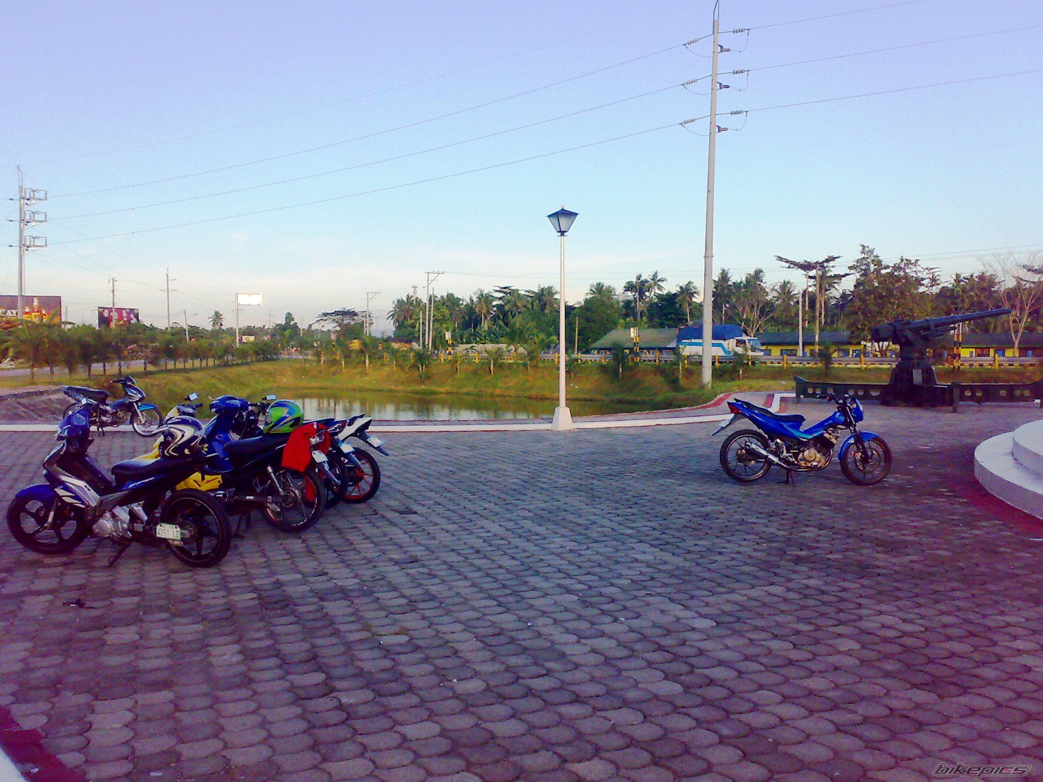 Photo 1868929