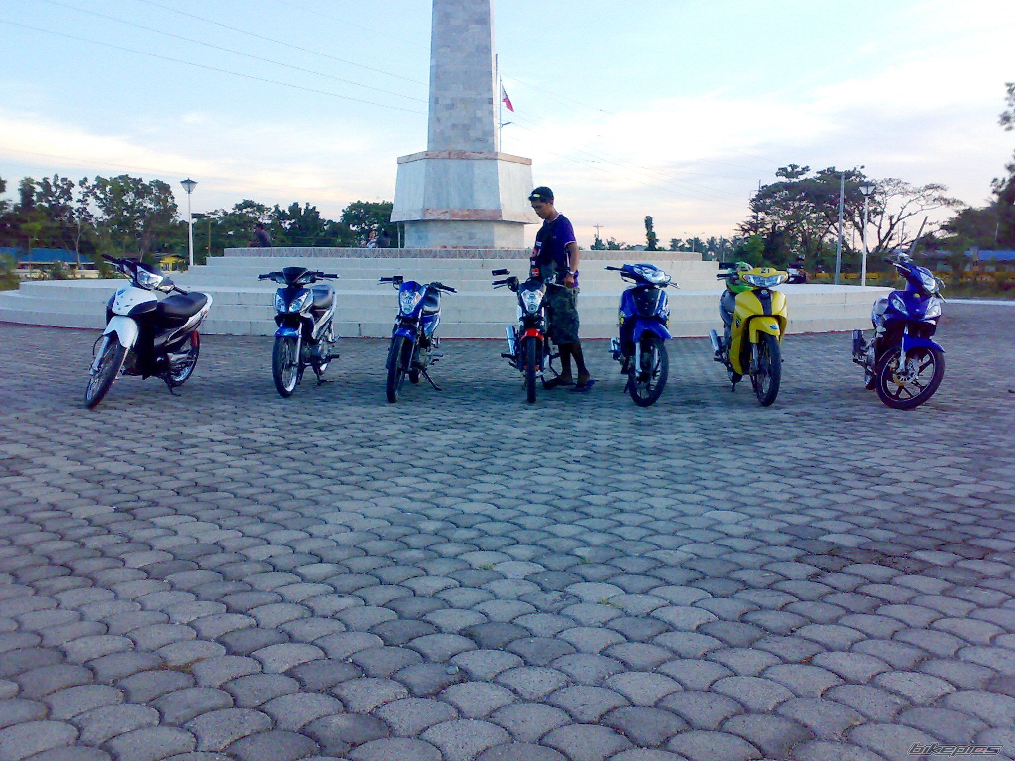 Photo 1868942