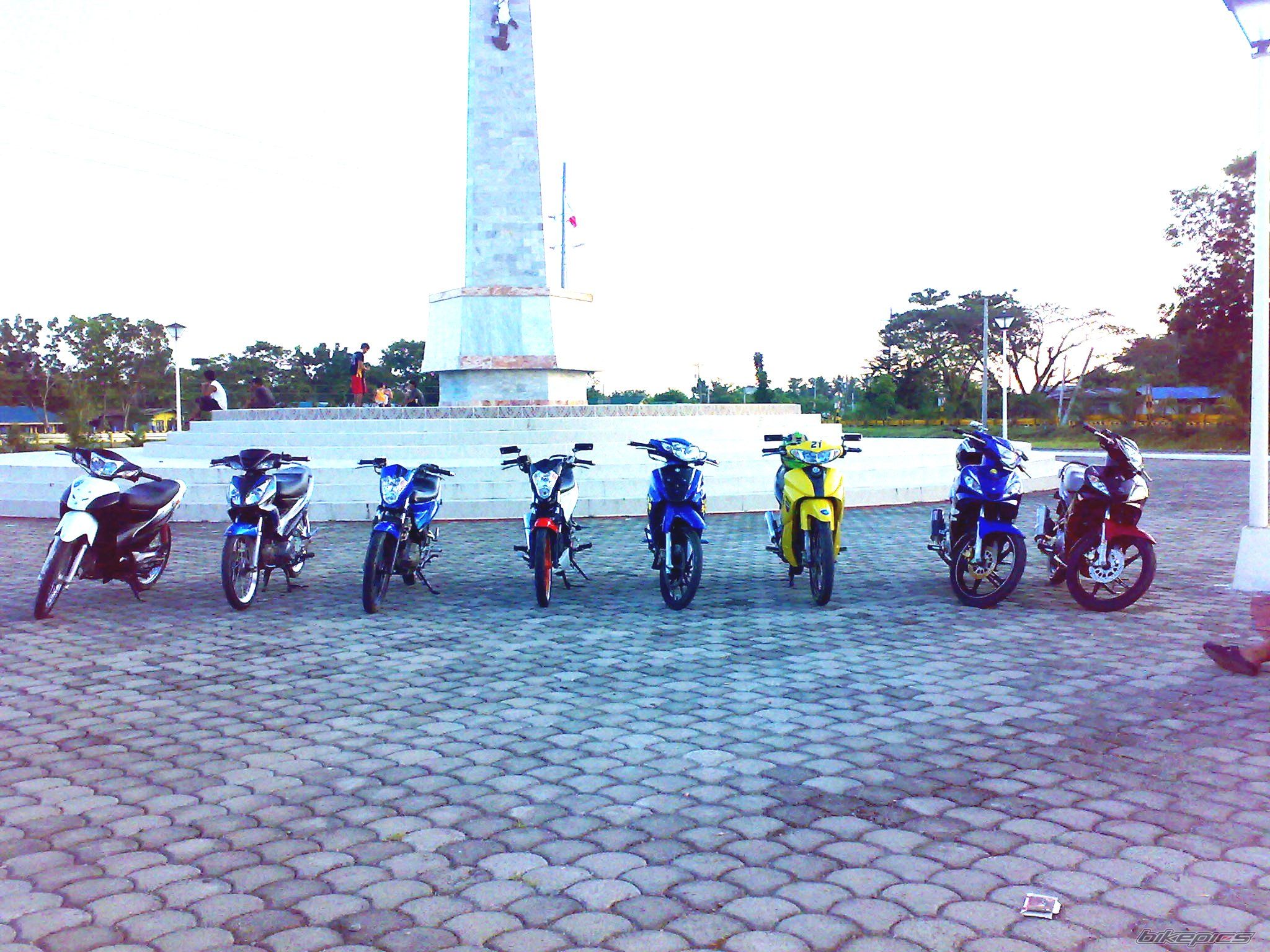 Photo 1868947