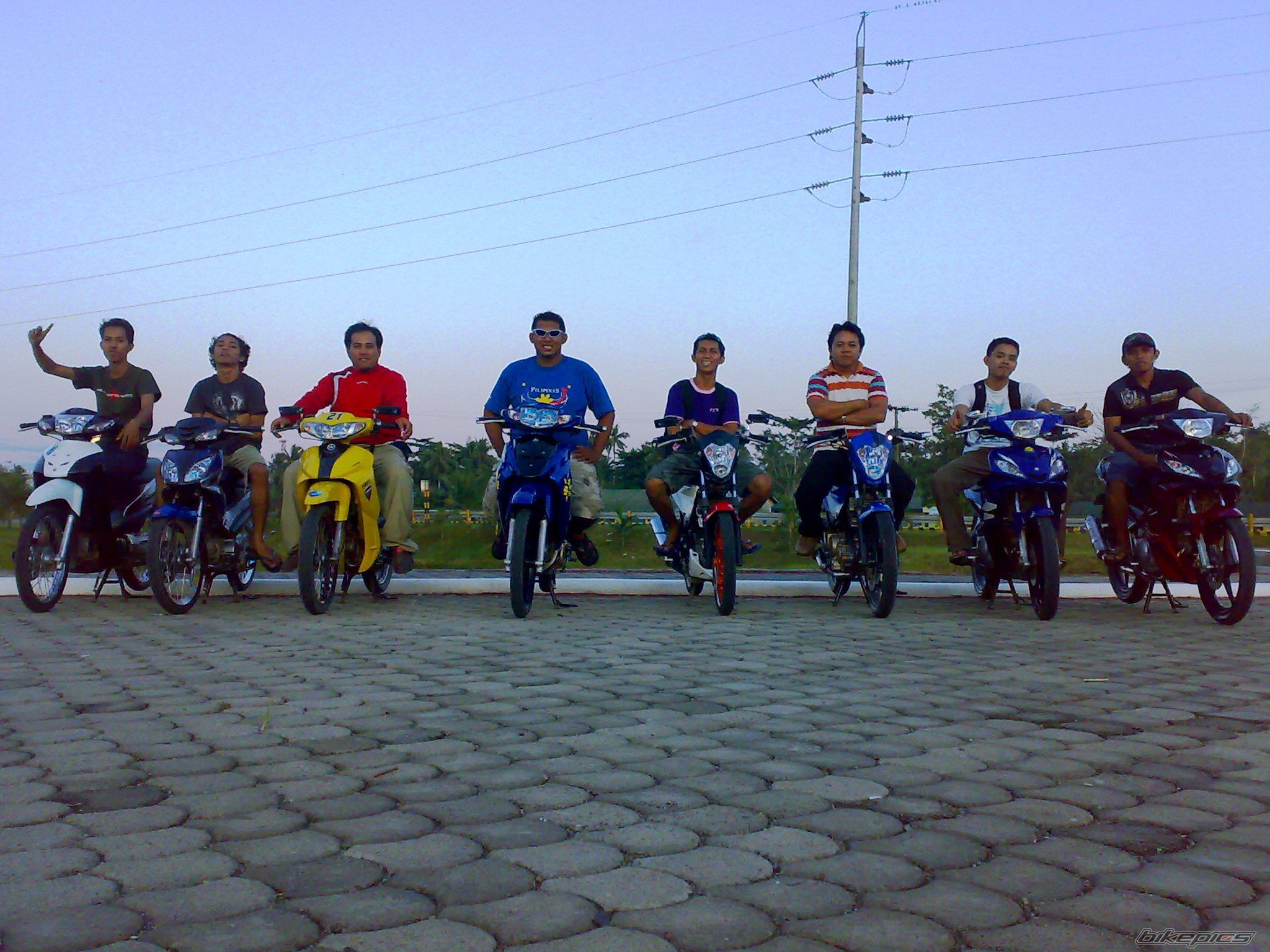 Photo 1868954