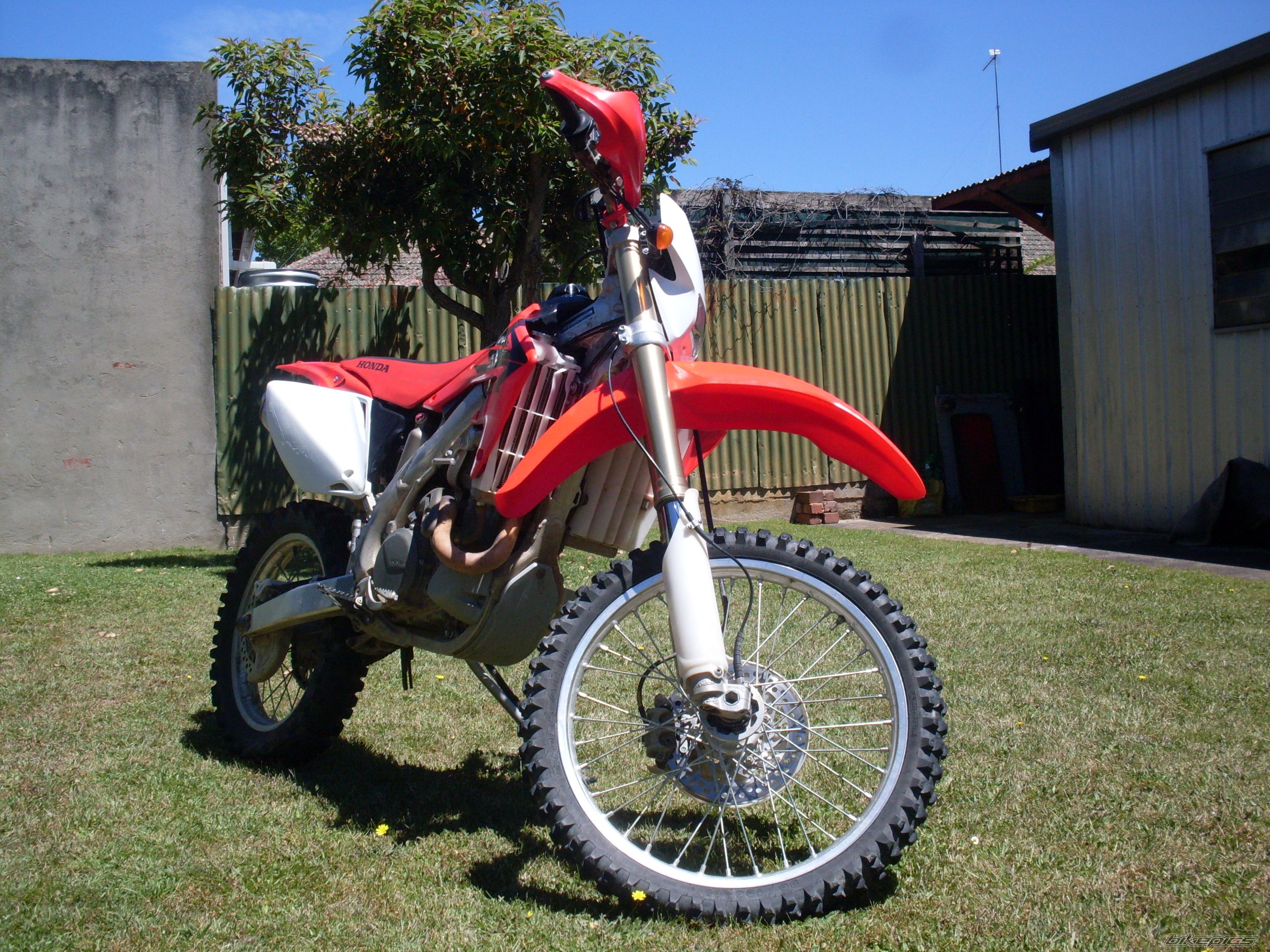 Bike Photo 1868956