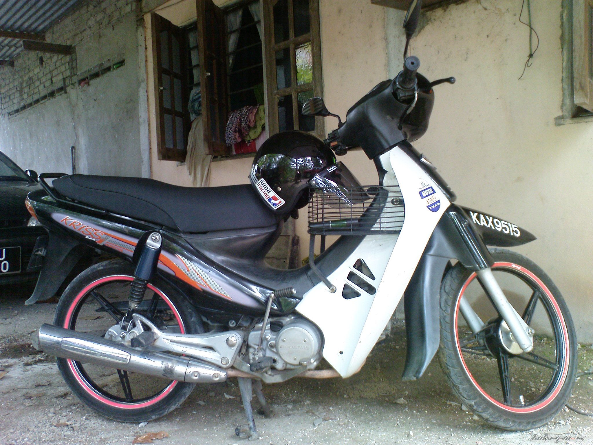 Photo 1868997