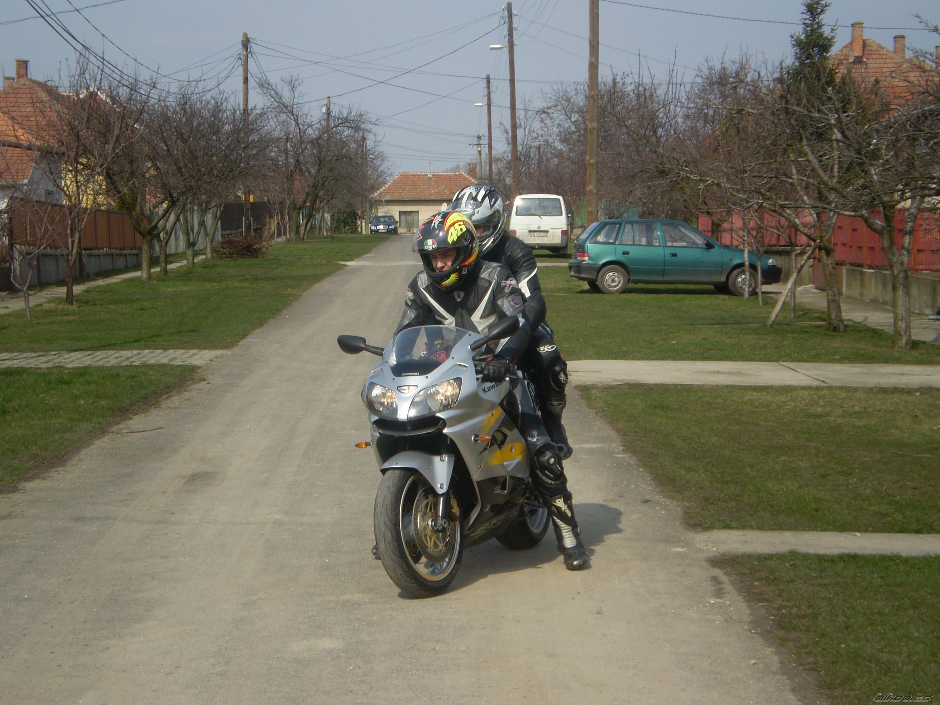 Photo 1869024