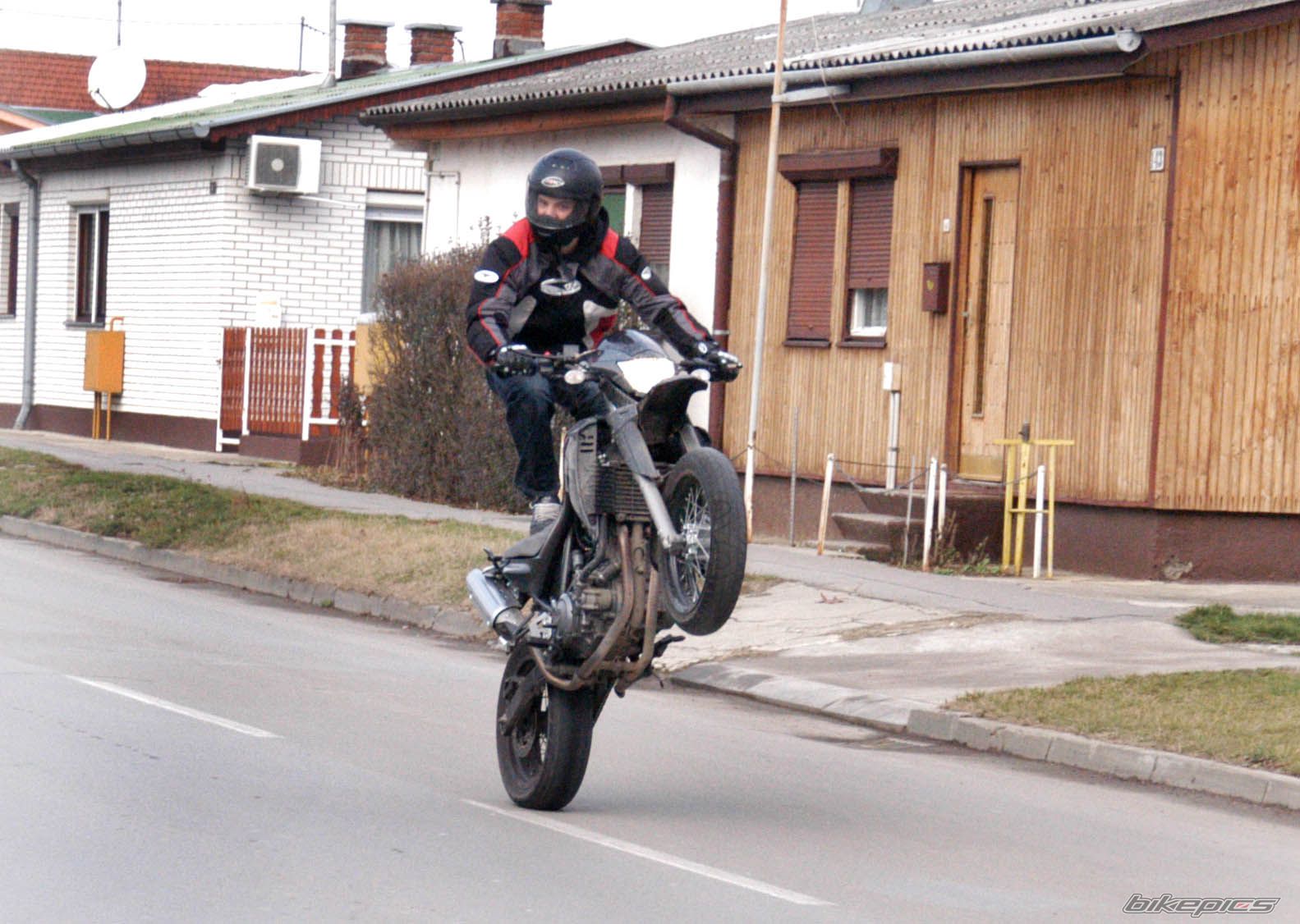 Bike Photo 1869199