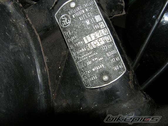 Photo 1869404