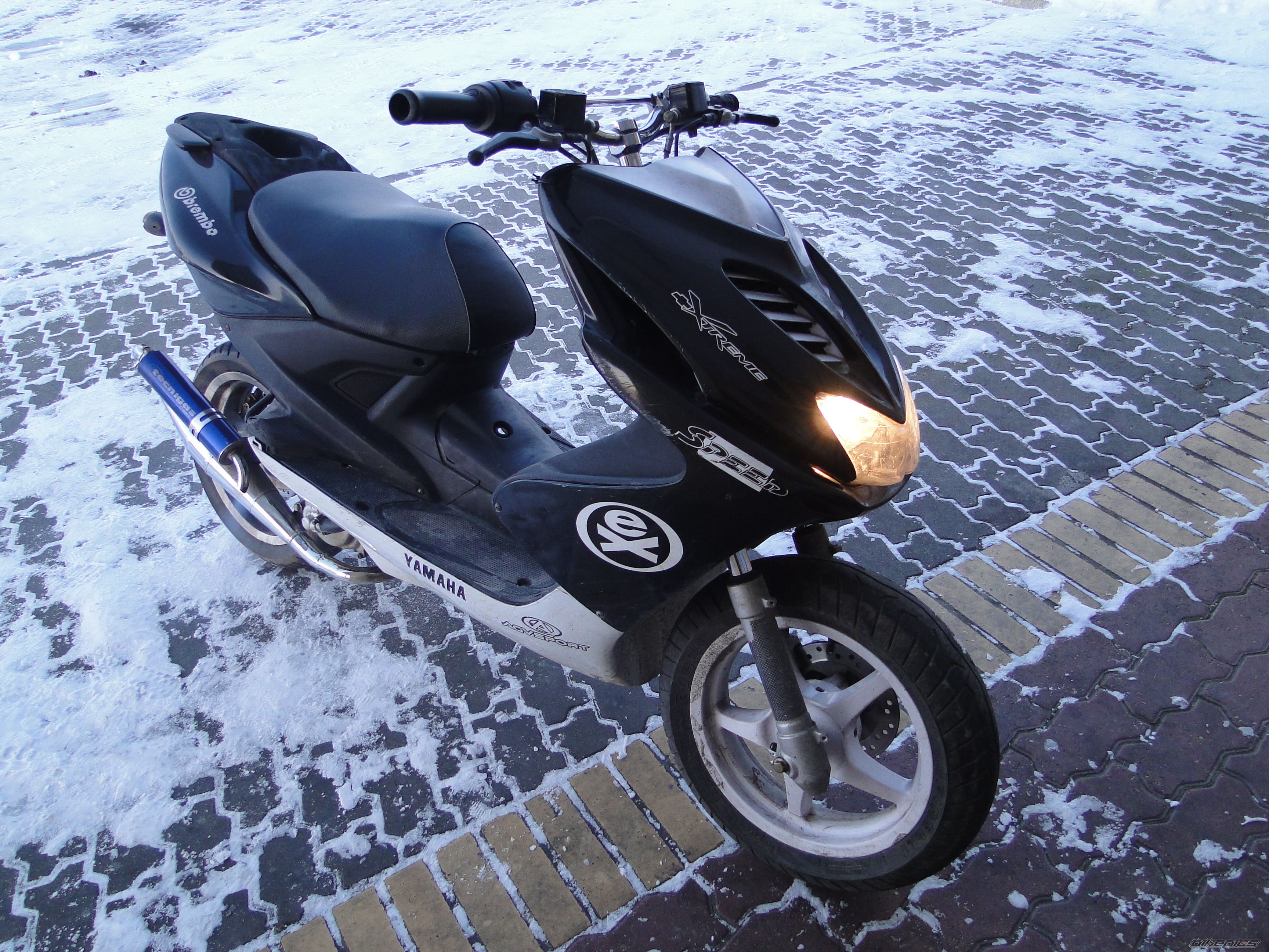 Photo 1869456