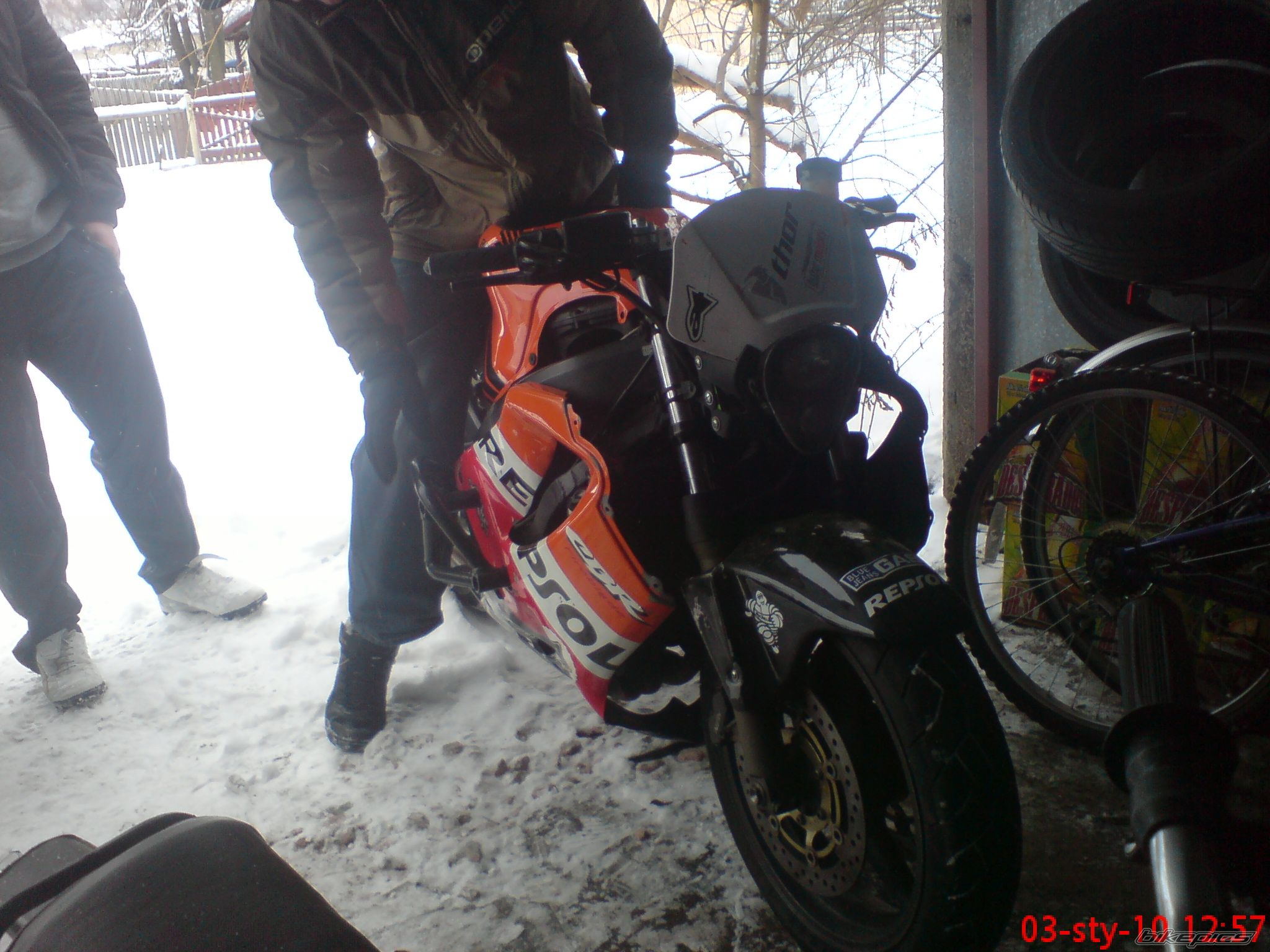 Photo 1869507