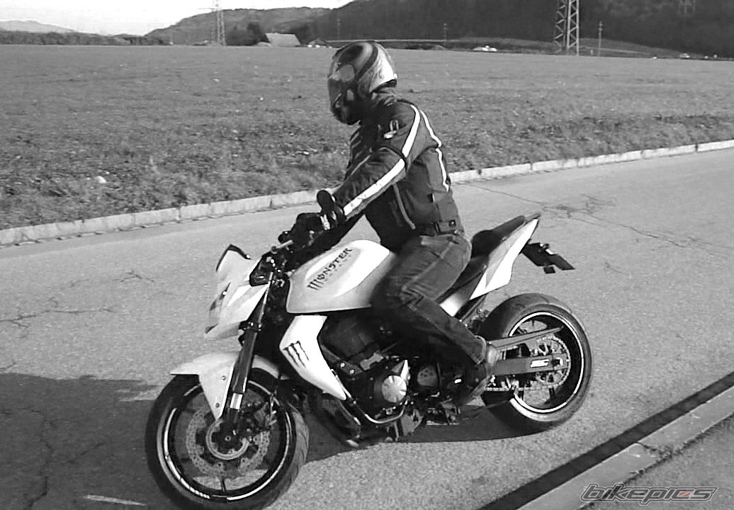 Bike Photo 1869673