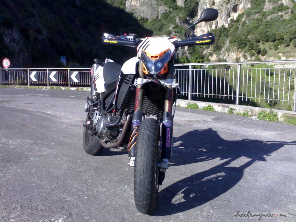 Photo 1869674