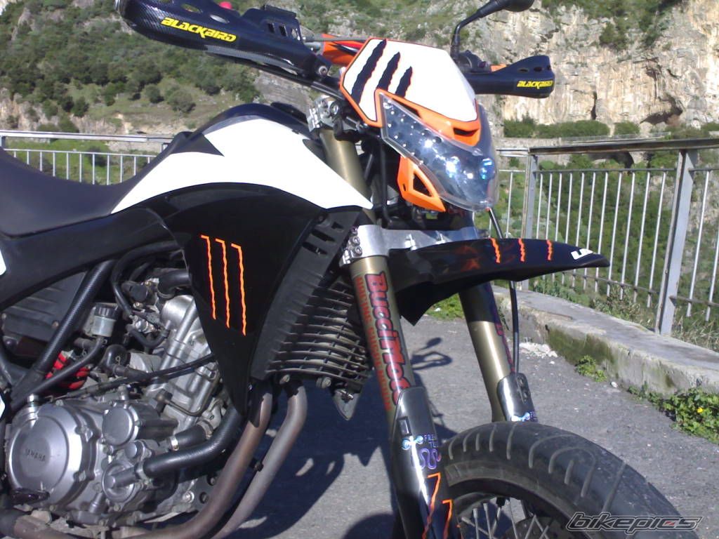 Photo 1869677