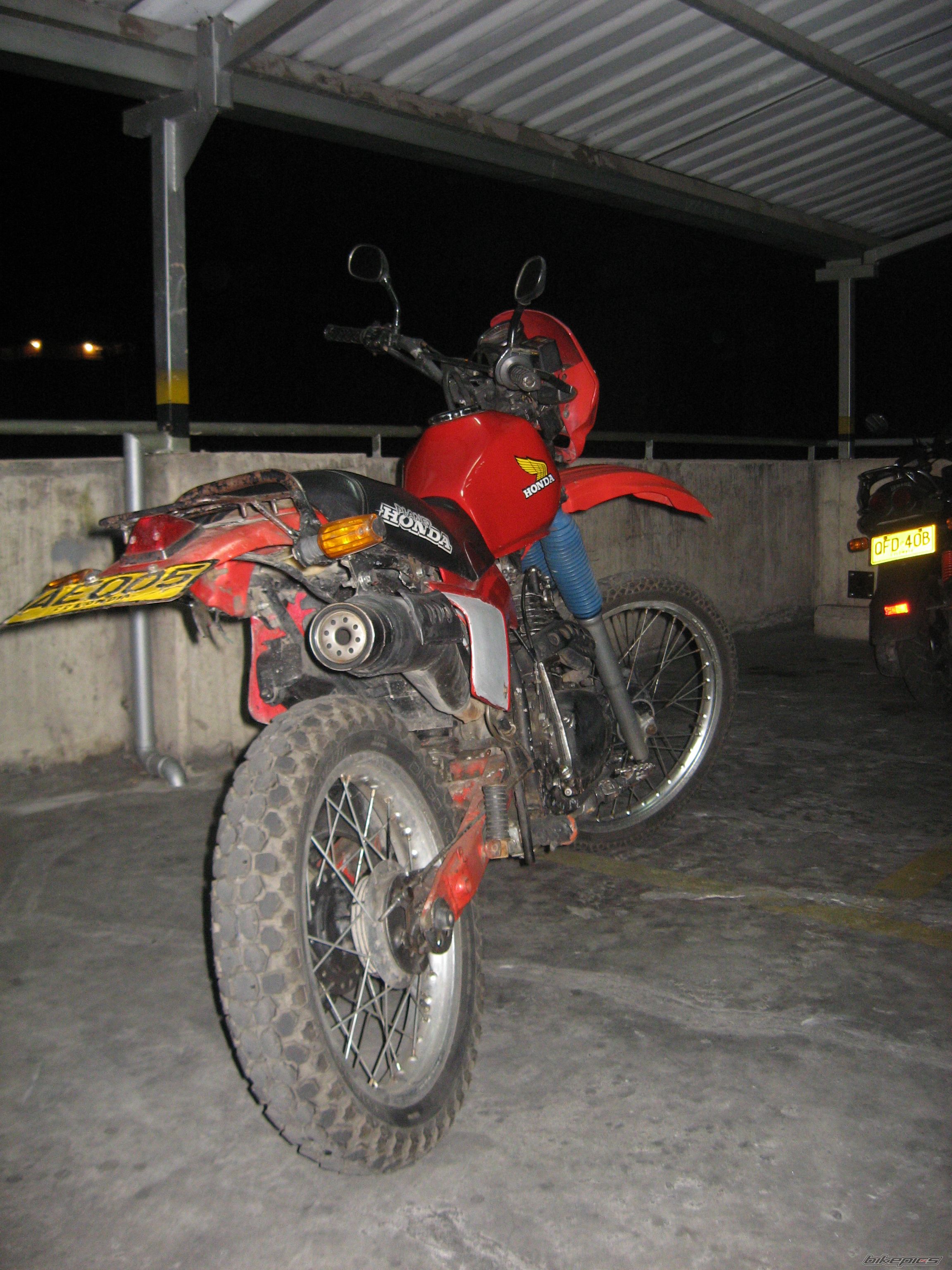 Photo 1869716