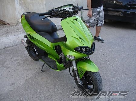 Photo 1869721