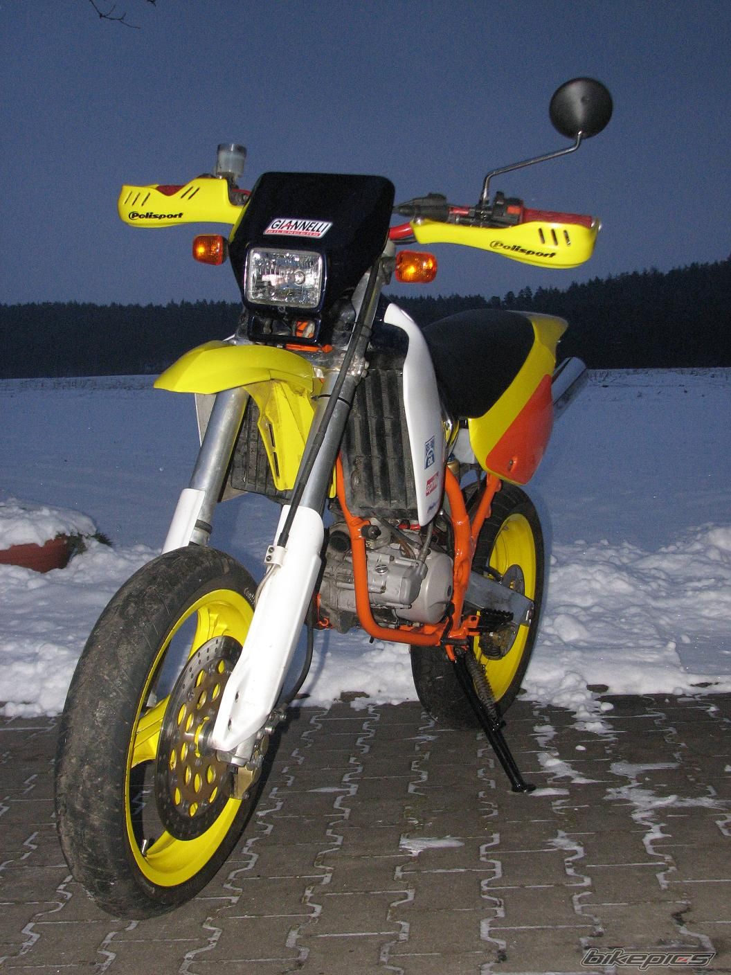 Bike Photo 1870129