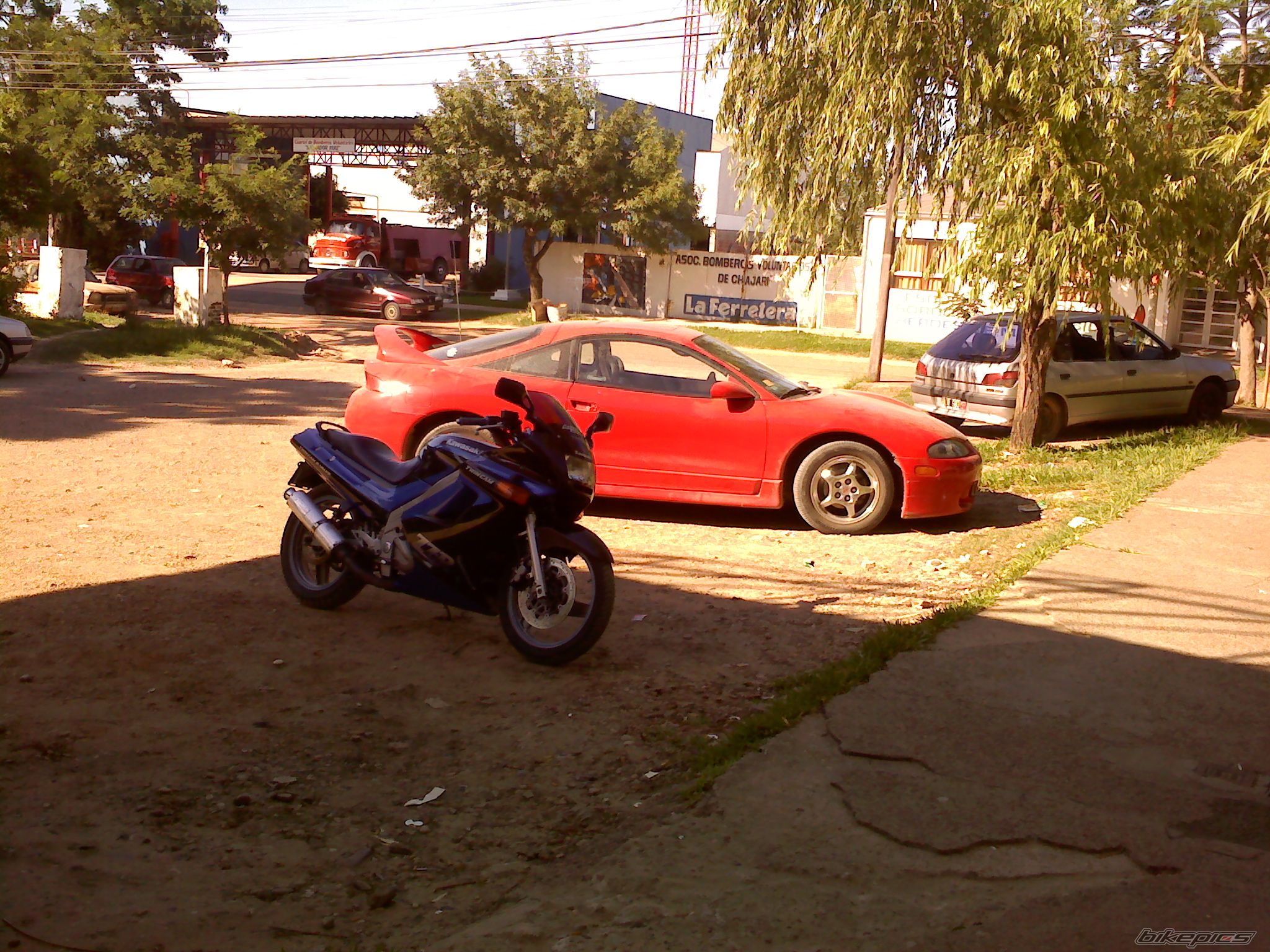 Photo 1870186