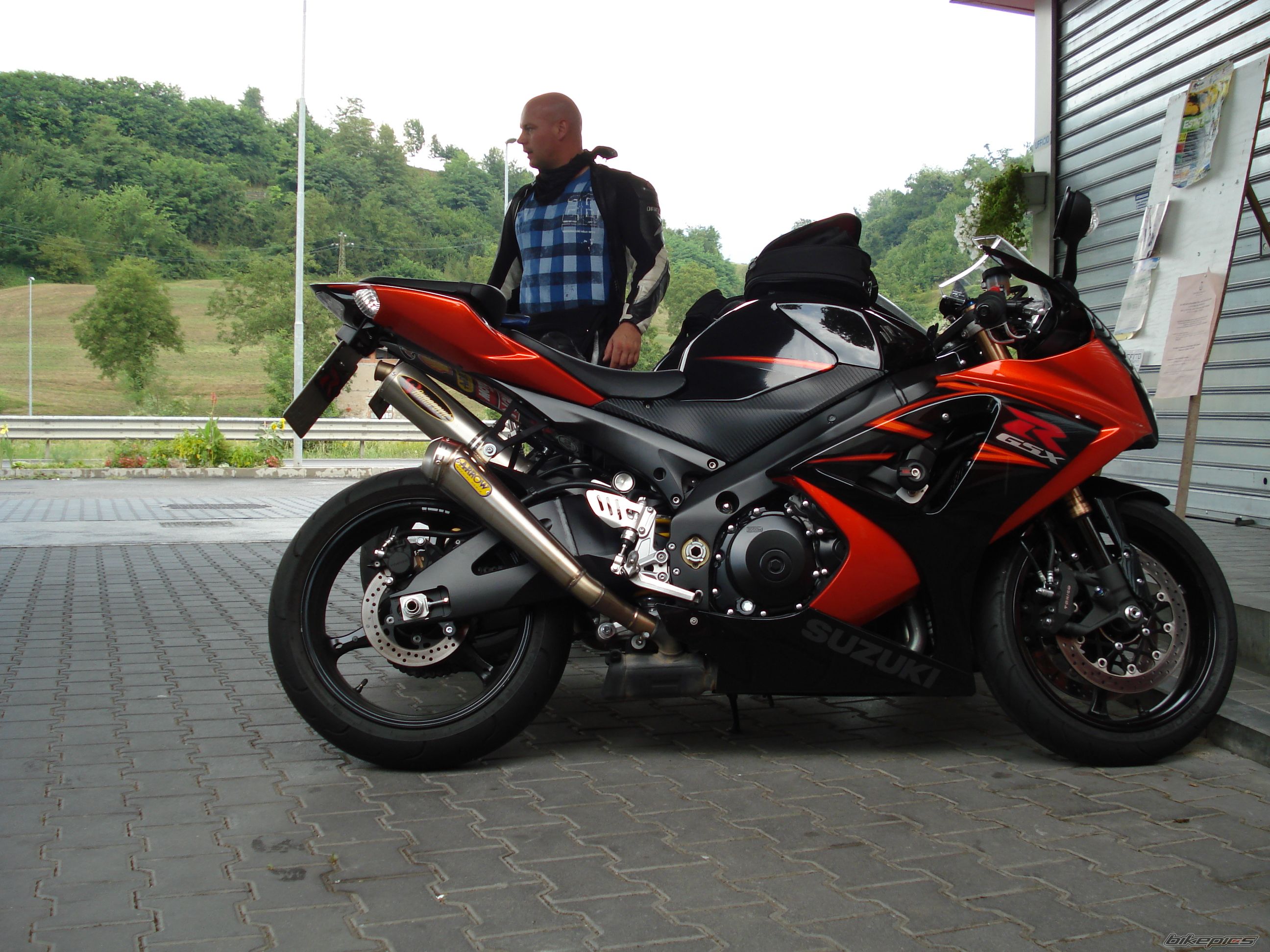 Bike Photo 1870345