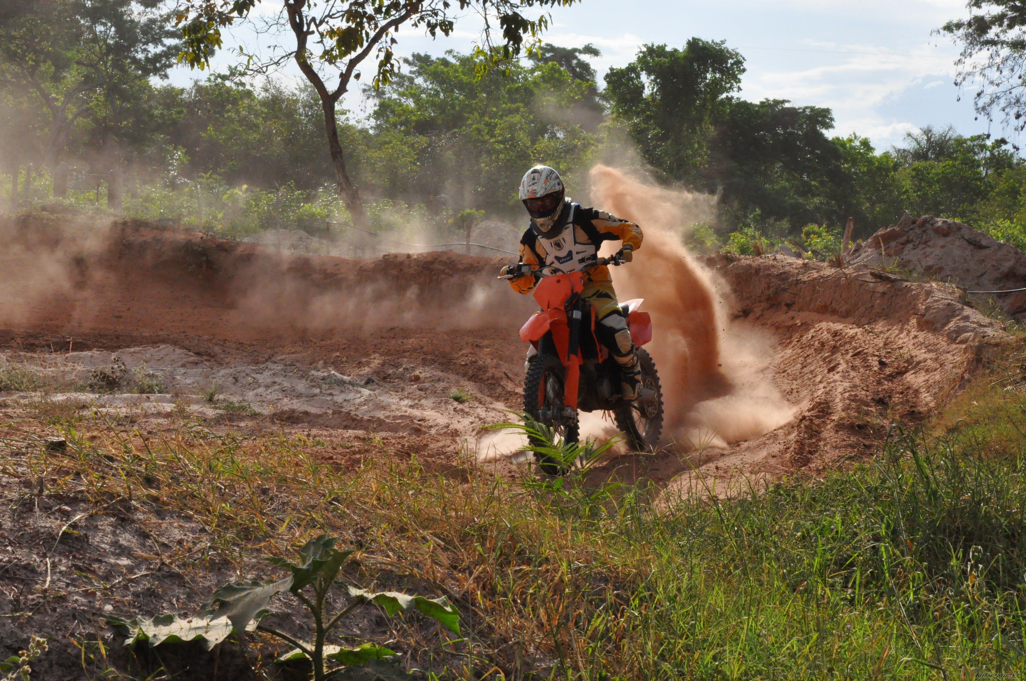 Bike Photo 1870585
