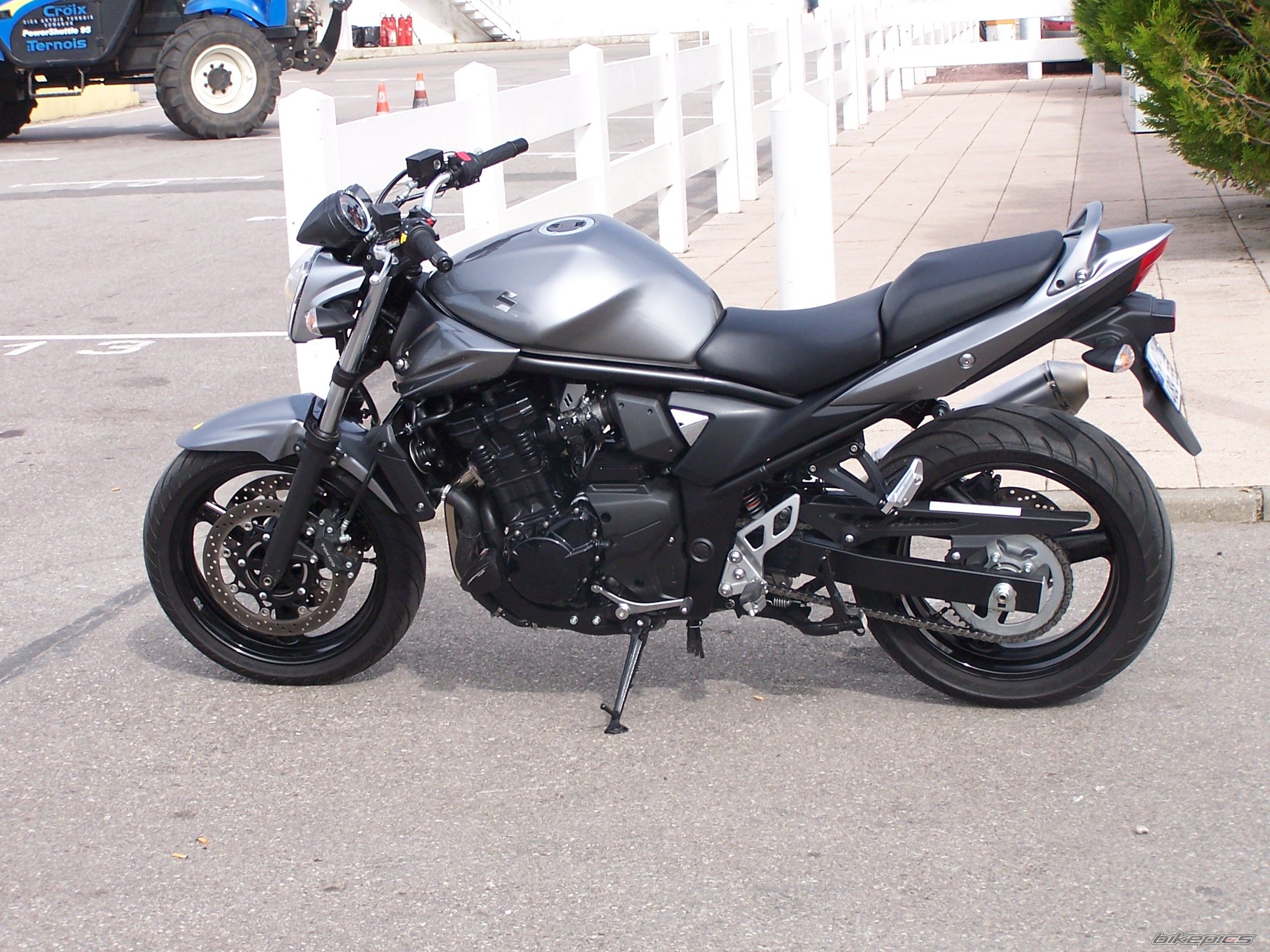 Bike Photo 1870636