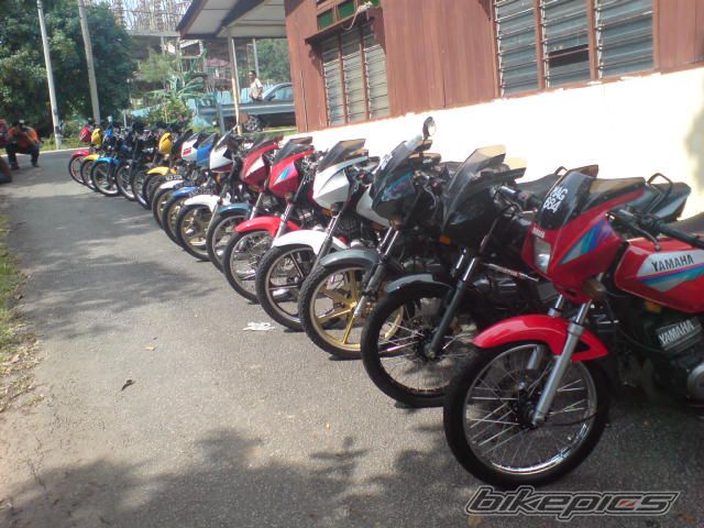 Photo 1870738