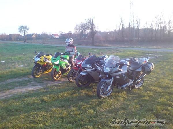 Photo 1870977