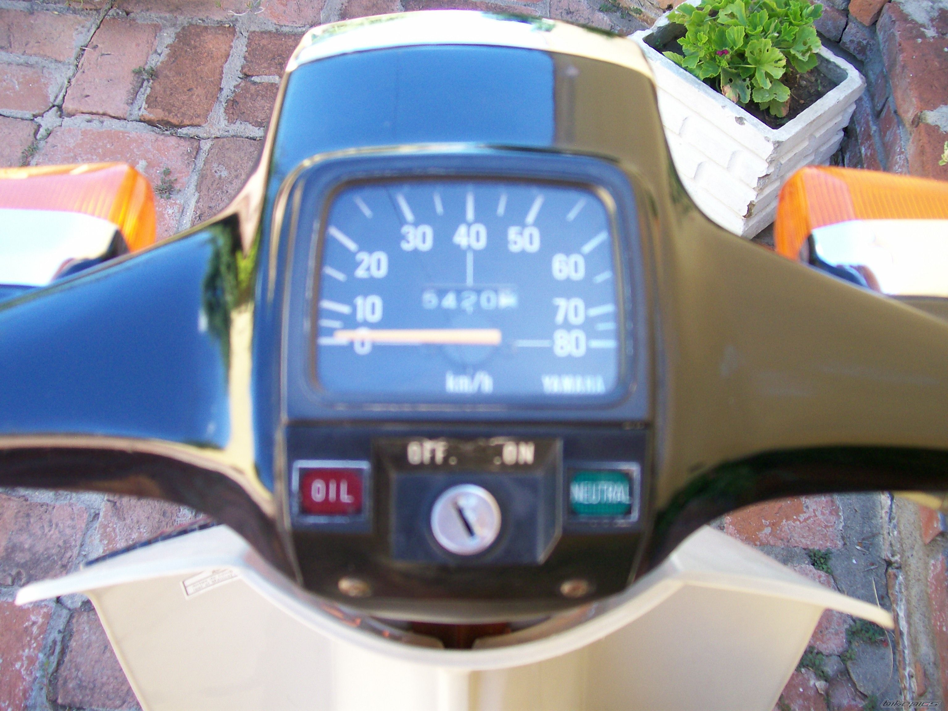 Photo 1871176