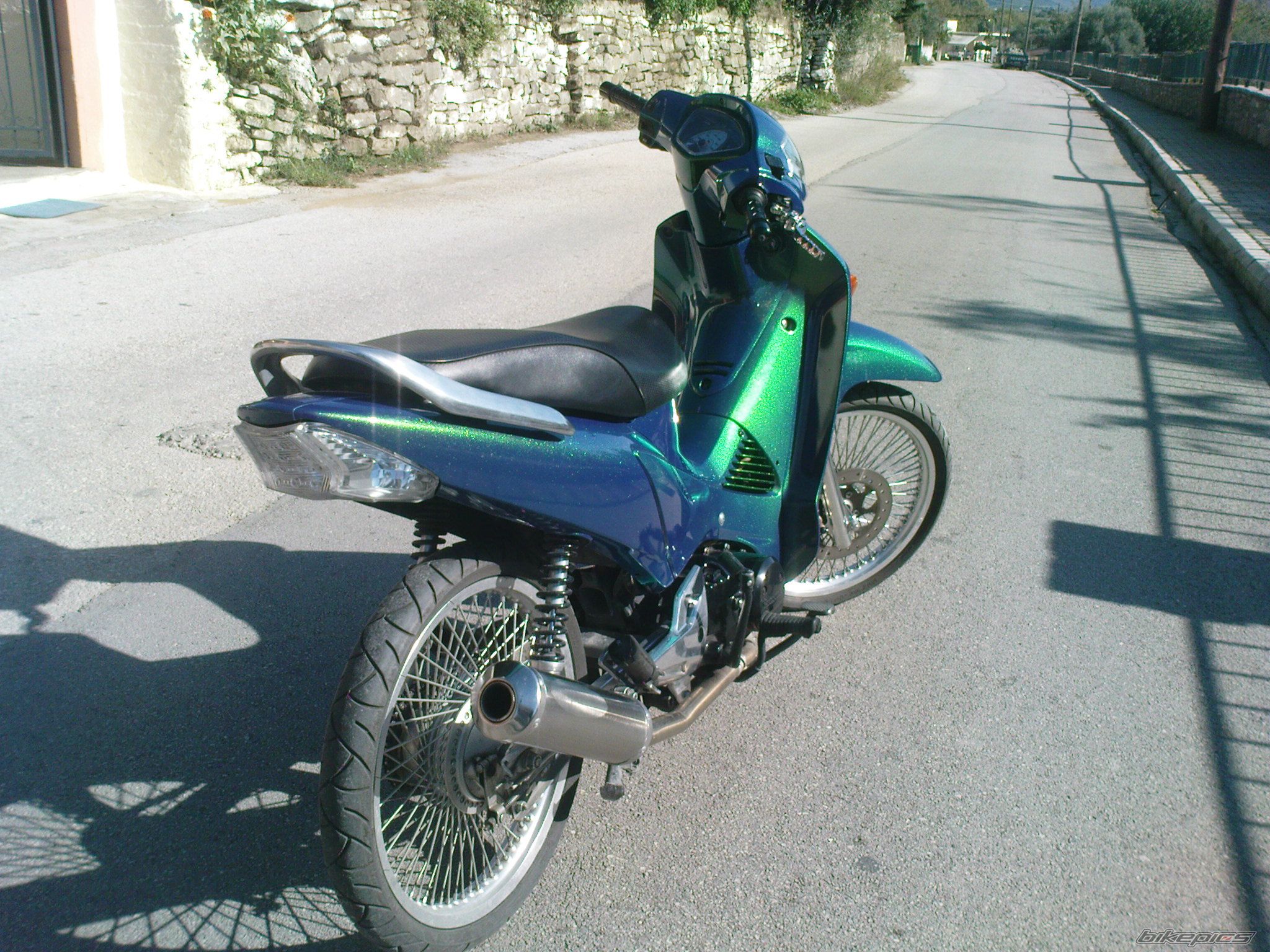 Photo 1871421
