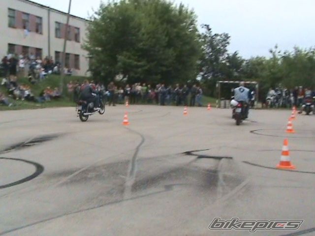 Photo 1871509