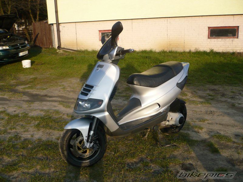 Photo 1871512